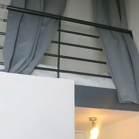 Bastille Lappe Citycosy * パリ